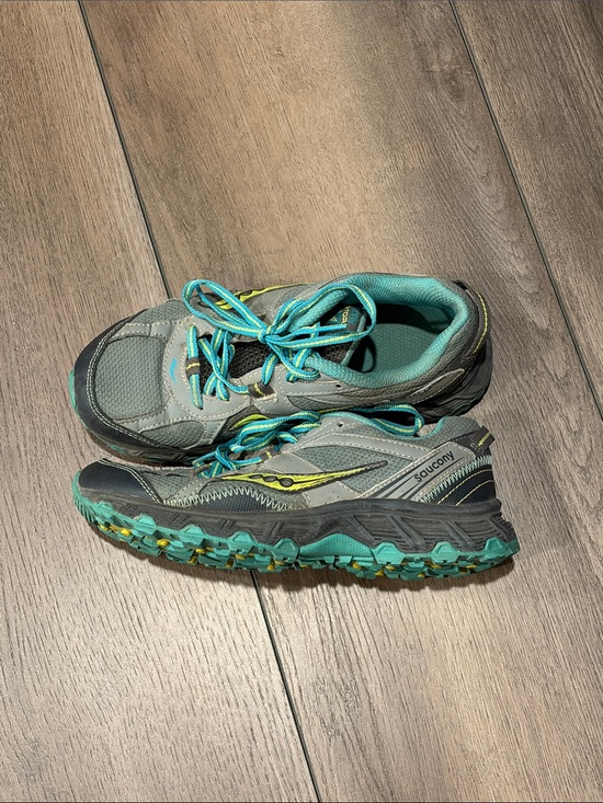Saucony Shoes - Saucony Gray Sneakers with Teal Accents